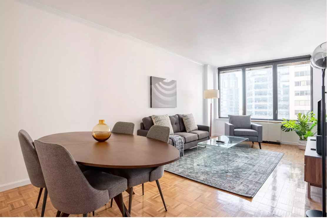 East 57th Street Apartments